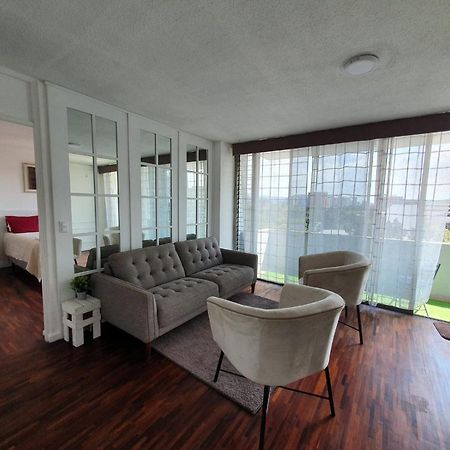Apartamento Avenida Reforma Ciudad De Guatemala ภายนอก รูปภาพ