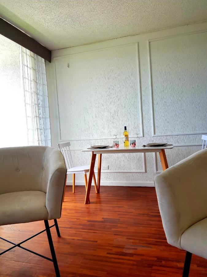 Apartamento Avenida Reforma Ciudad De Guatemala ภายนอก รูปภาพ