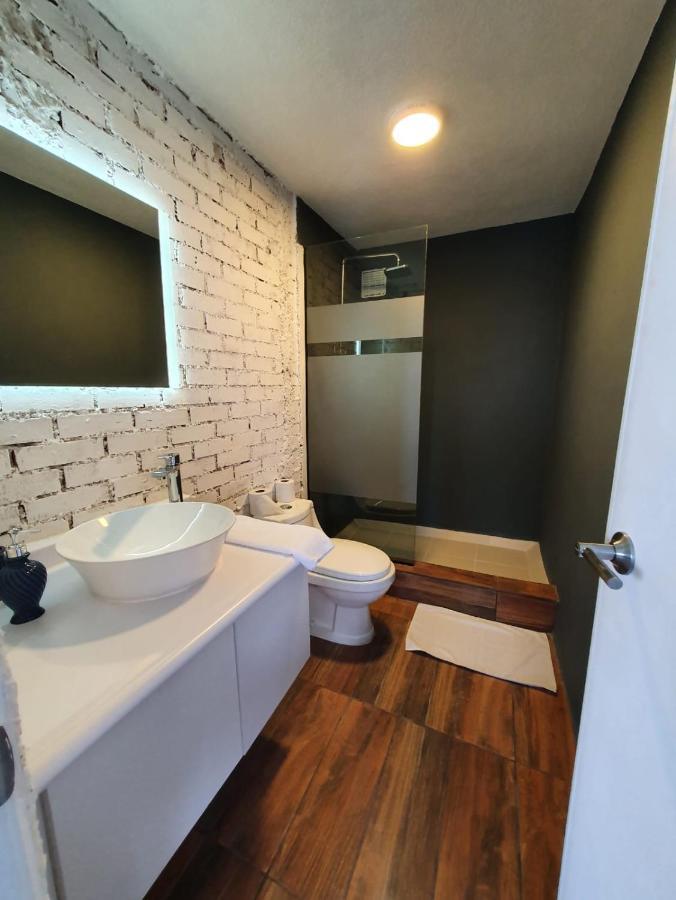 Apartamento Avenida Reforma Ciudad De Guatemala ภายนอก รูปภาพ